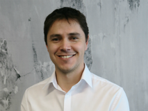 DaphneTechnology_1_400x3001.png
