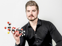 PolyneuronPharmaceuticals_RubenHerrendorf©TinaSturzenegger_1.png