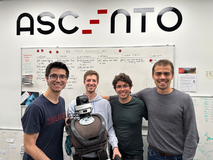 ascento_VK400x300_team.png